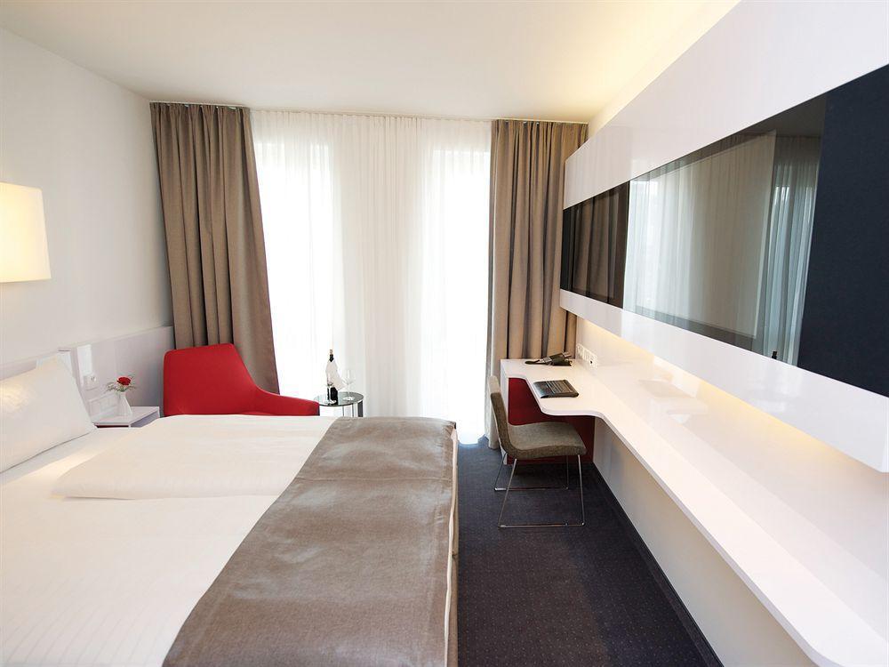 Dormero Hotel Frankfurt Fráncfort del Meno Exterior foto