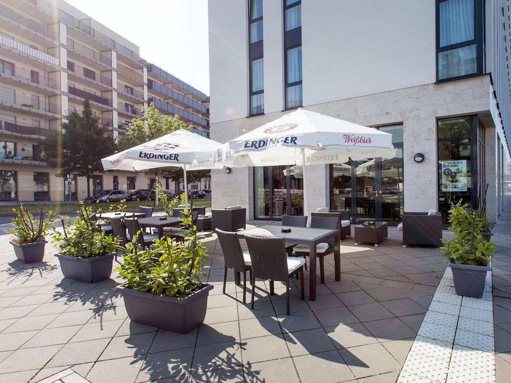 Dormero Hotel Frankfurt Fráncfort del Meno Exterior foto